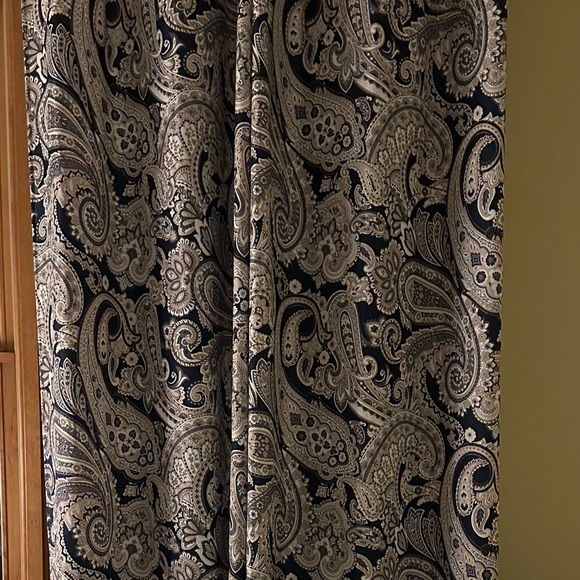 The Big One blue paisley window panels grommet style. 50”W x 96”L - Picture 3 of 6